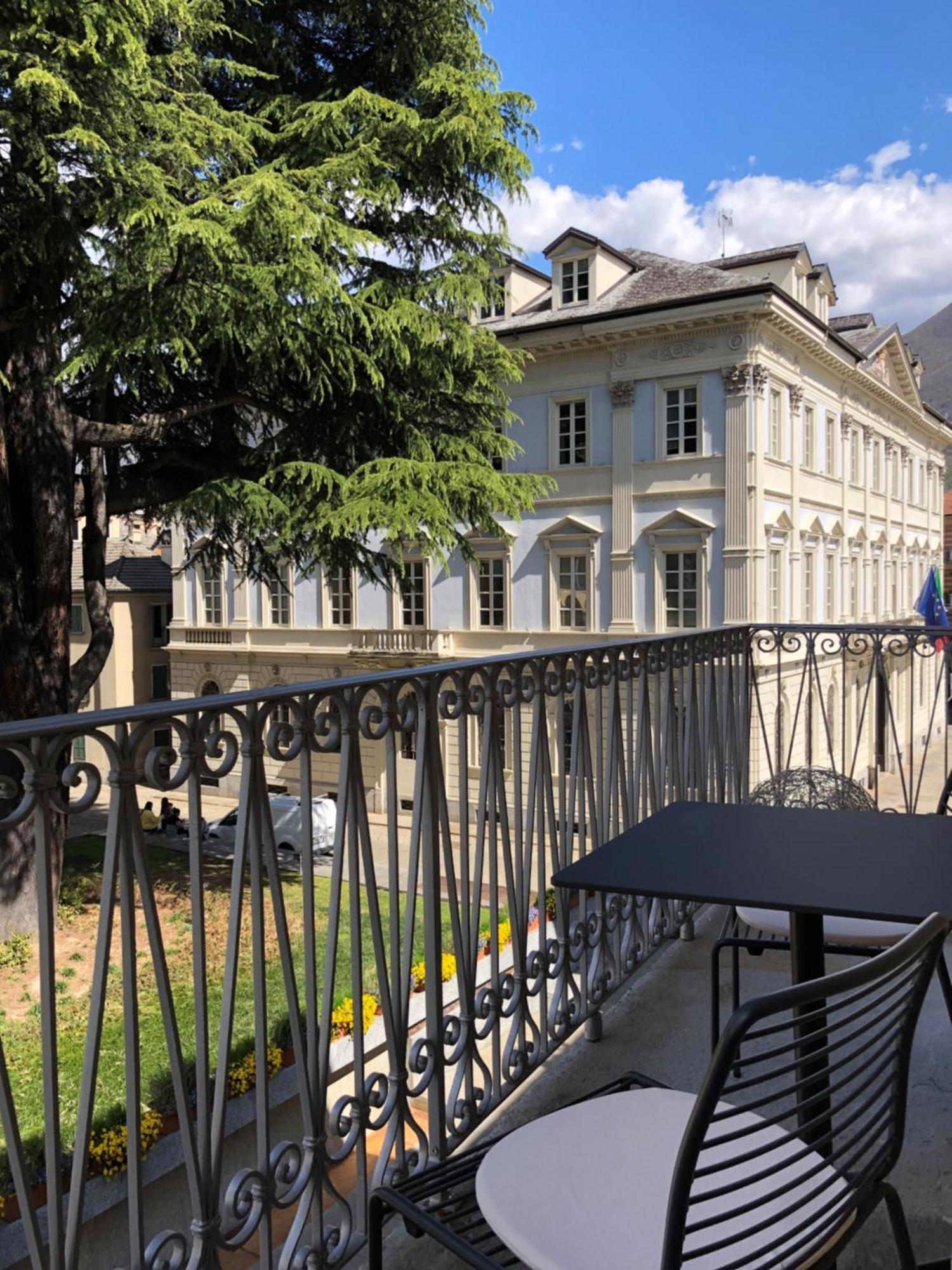 Palazzo 7 Apartment *
